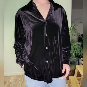 Vintage Jaclyn Smith Sport Black Velvet Button-Up Shirt with Floral Detail
